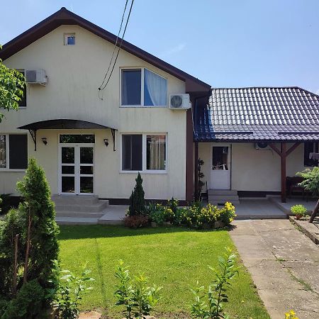فندق Casa Laur Băile Felix المظهر الخارجي الصورة