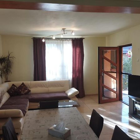 فندق Casa Laur Băile Felix المظهر الخارجي الصورة