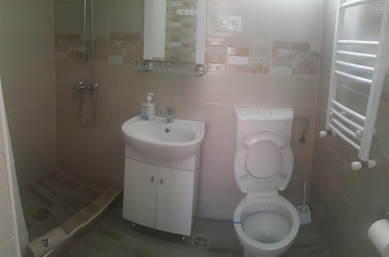 فندق Casa Laur Băile Felix المظهر الخارجي الصورة